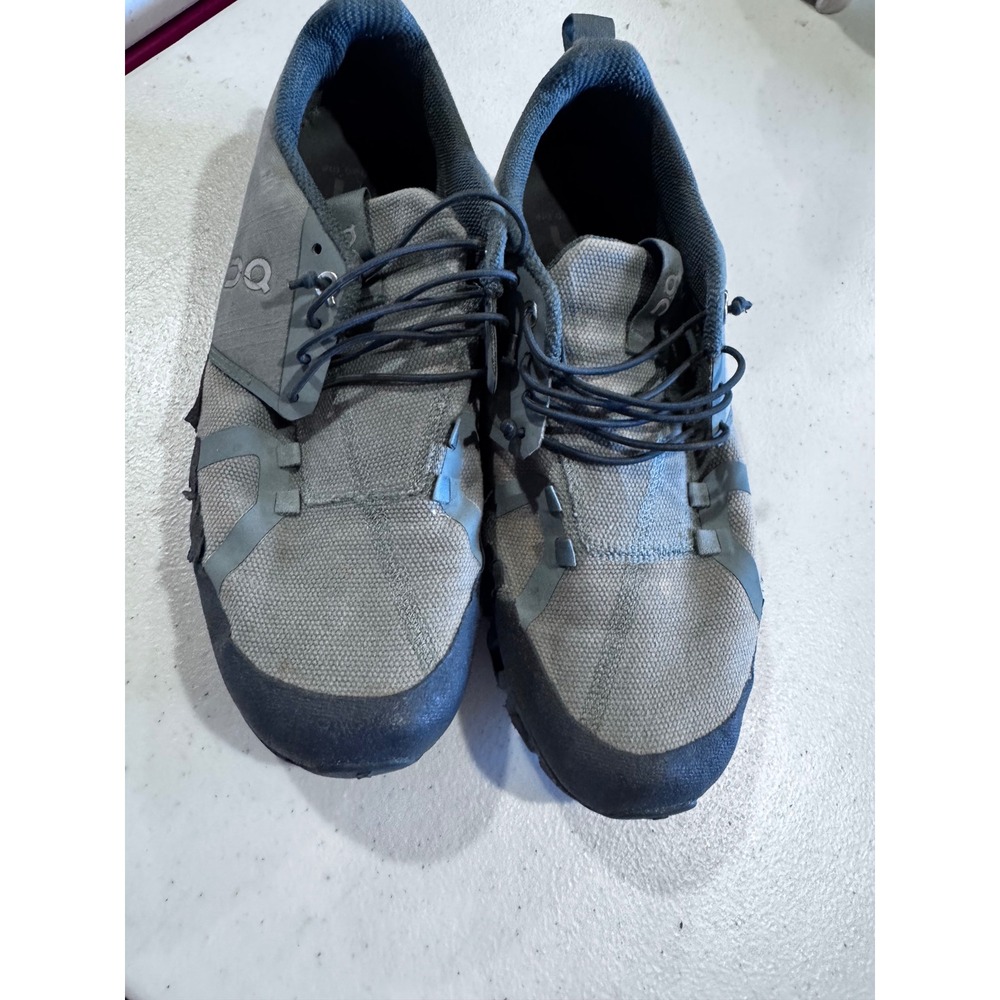 On Cloud Women Running Shoes Grey Low Top Sneakers Size 9.5 AS IS Restoration
